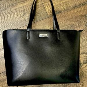 DKNY Sutton Leather Bryant Medium Tote